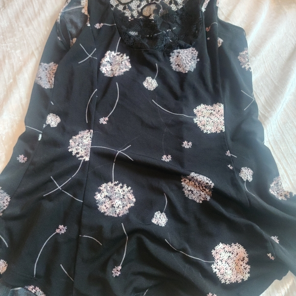 Ricki's Black Floral Sleeveless Top - Picture 2 of 3